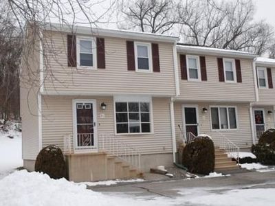 4 John William Dr APT A, Auburn, MA, 01501