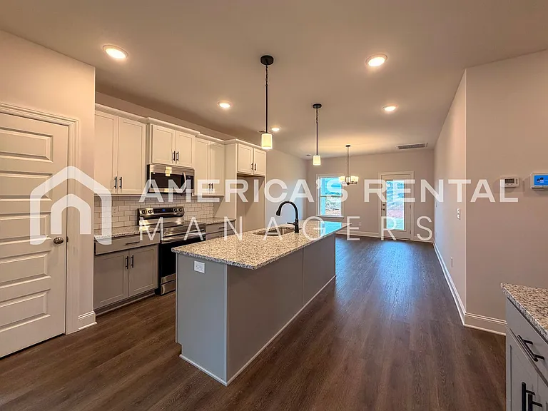 124 Fairways Pass — Photo 3
