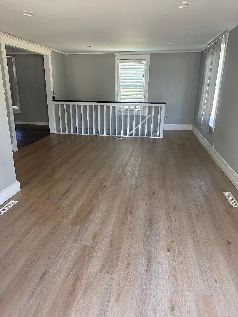 5 bed, 2.5 bath, 1680 sqft, $2,480 — Photo 4