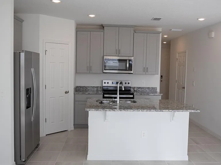 16423 Happy Eagle Dr — Photo 4