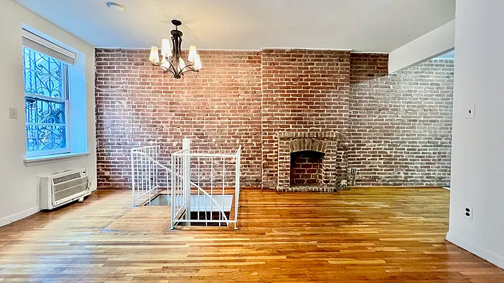 Rented by JK Dansar Corp | media 3