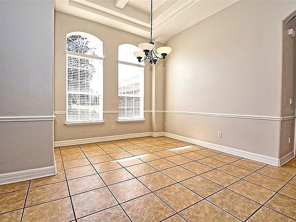 4th image of 2144 Northumbria Dr