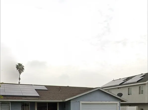 10851 Maple Ave, Bloomington, CA 92316
