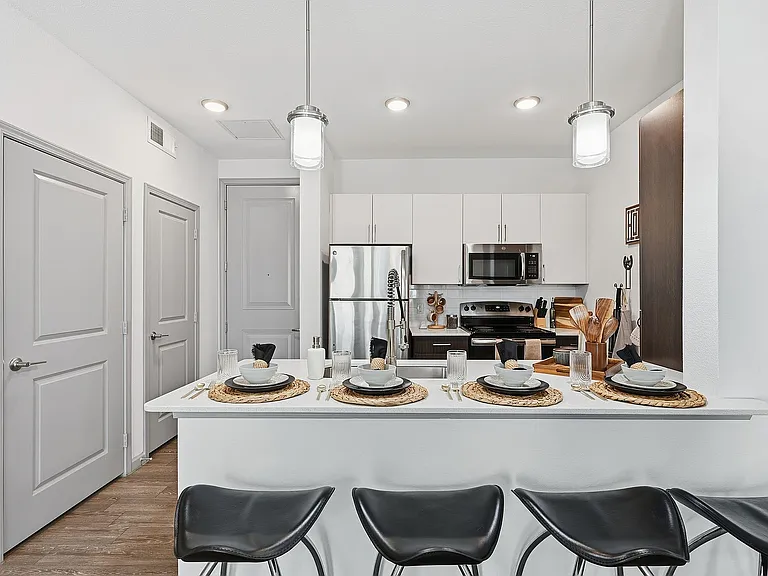 LIV+ Arlington — Photo 9
