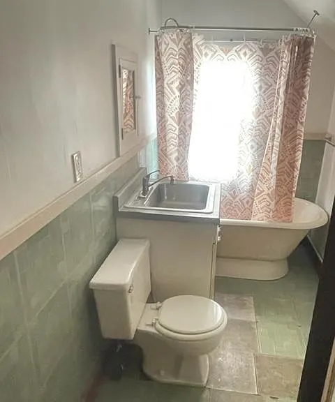 18325 Newell Rd #3C — Photo 8