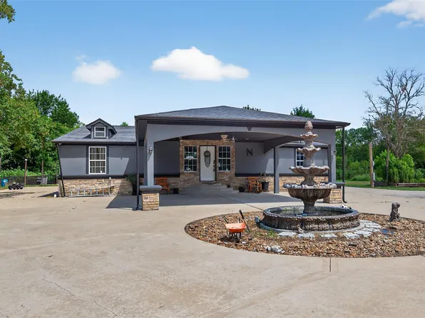 153 County Road 4907, Dayton, TX 77535