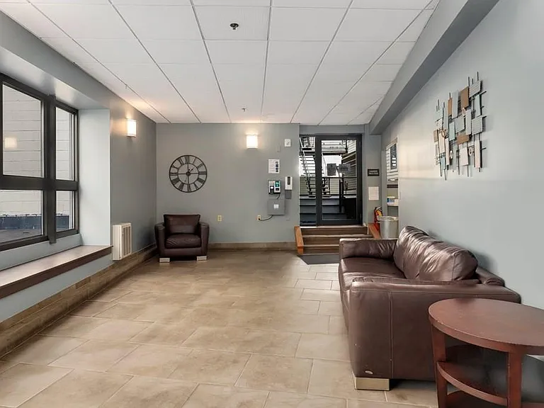 12 Stoneholm St #328 — Photo 15
