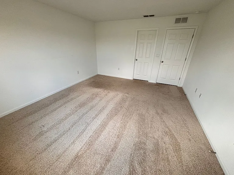 9015 Gifford Dr — Photo 18