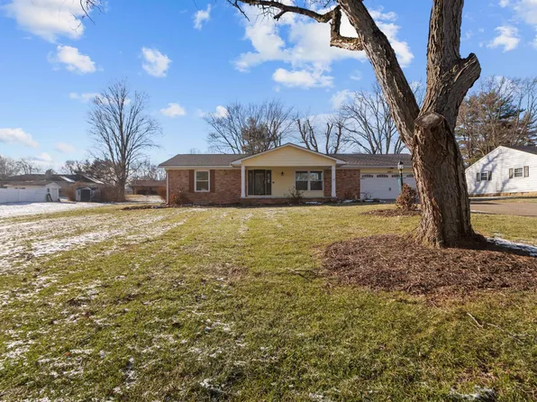 3301 Tally Ho Dr, Kokomo, IN 46902