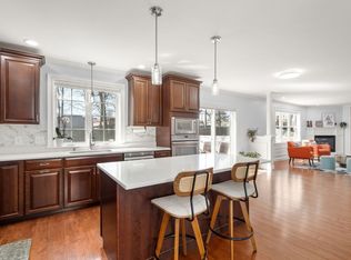 41 Sunset Ave, Norwood, MA 02062