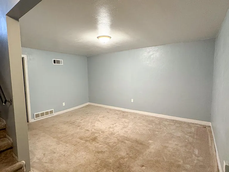 2705 Laclede Station Rd #A — Photo 4