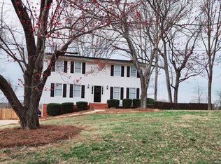 600 Woodwind Dr, Winston Salem, NC 27103