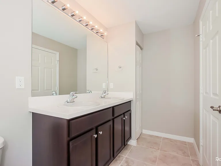 2691 Tepee Ave SE — Photo 7