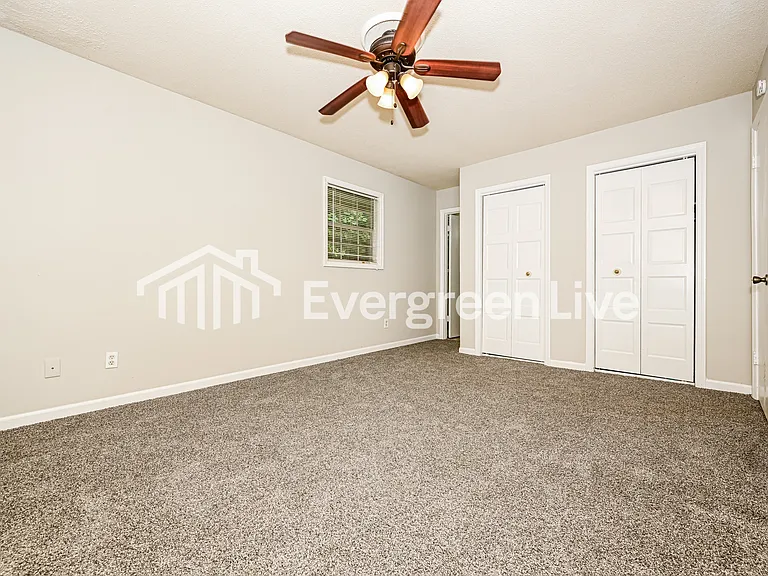 4844 Zinzendorf Dr — Photo 6