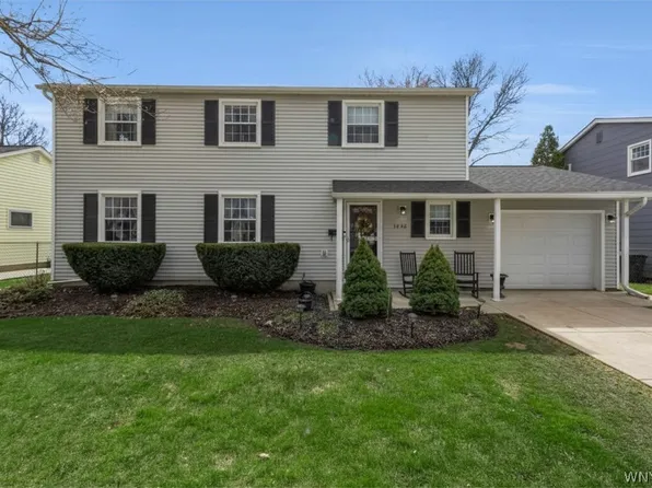 1976 Marjorie Rd, Grand Island, NY 14072