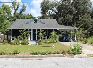11 Love St, Folkston, GA 31537