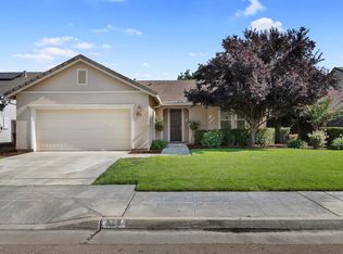6840 E Raco Ave, Fresno, CA 93727