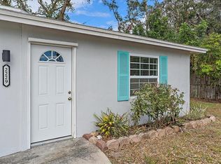 2229 Montclair Dr, Sarasota, FL 34231