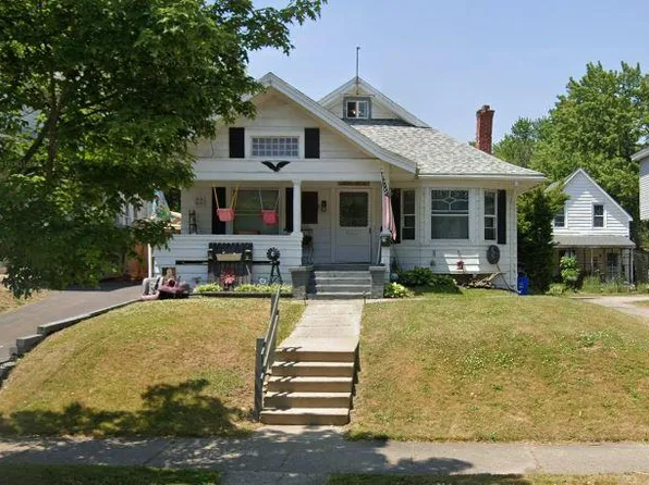 326 Broadway St, Elmira, NY 14904