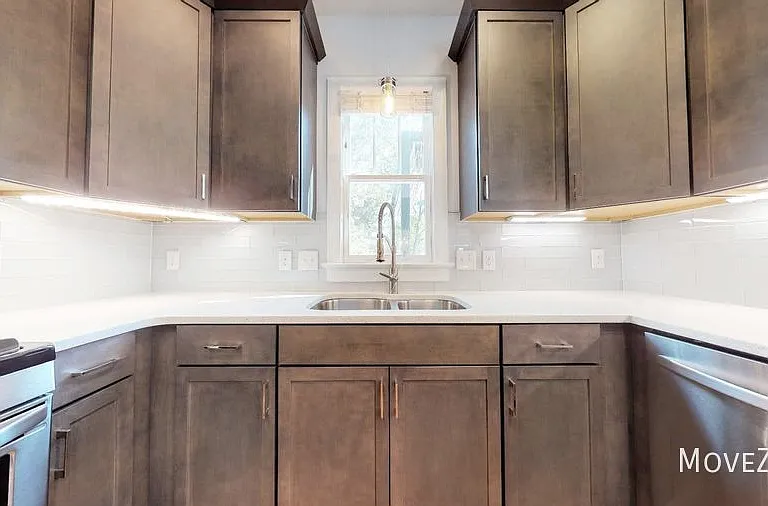 822 Lenoir St — Photo 40