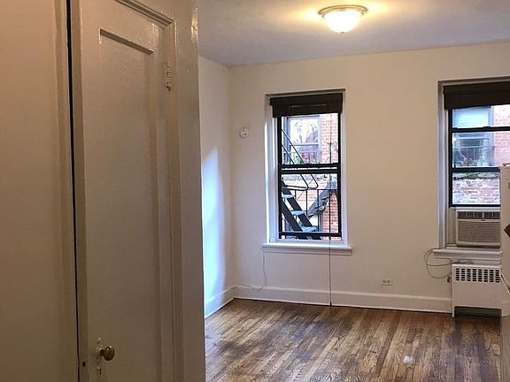 4th image of 222 W 17th St APT 3D