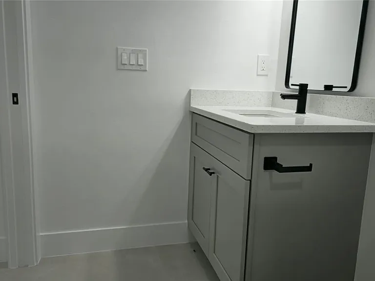 4429 26th St SW — Photo 14