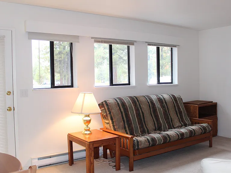56856 Enterprise Dr — Photo 3