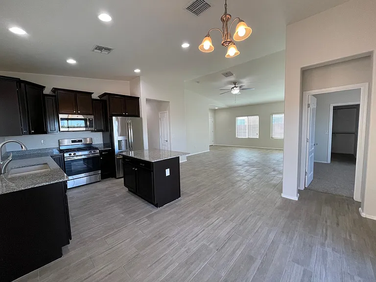 7310 S Acorn Dr — Photo 8