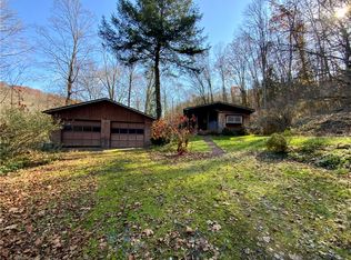 113 Platt Rd, Clinton, PA 15026