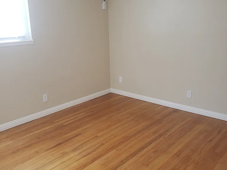 683 McCarty Ave — Photo 3