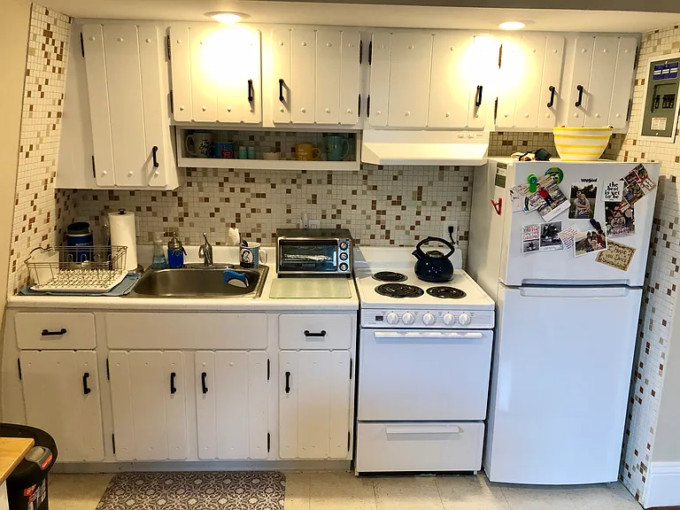 154 Central St #10 — Photo 7