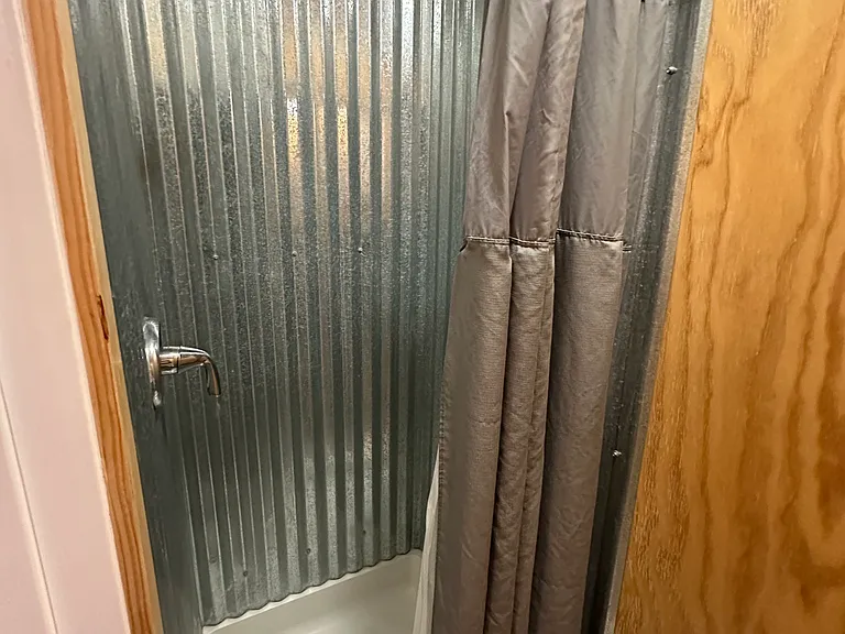 210 E North St #12 — Photo 7