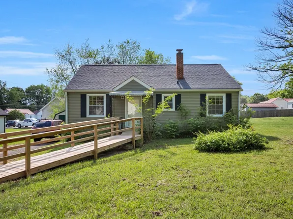 103 June Dr, Dickson, TN 37055