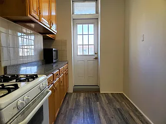 Rented by Hillel Realty Group