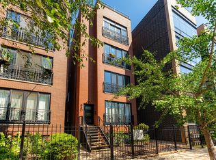 840 W Erie St #4, Chicago, IL 60622