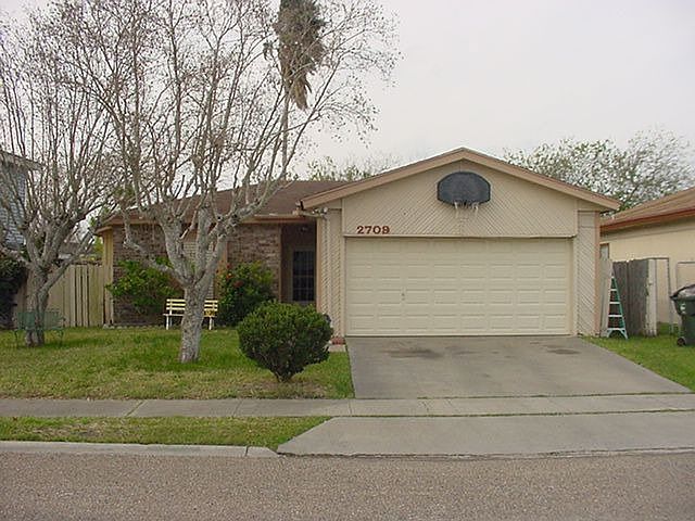 1st image of 2709 Camargo Dr