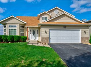 1417 Prairie Creek Trl, Joliet, IL 60431