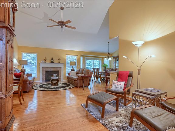 5th image of 3845 Arbor Dr