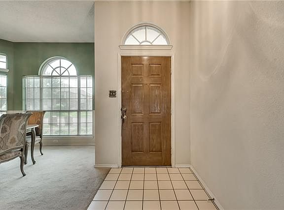 2nd image of 2802 Crosslands Dr