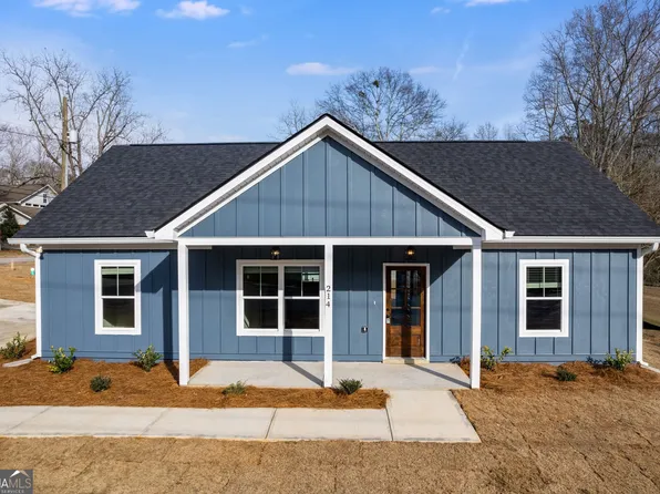 214 Myrtle St, Carrollton, GA 30117