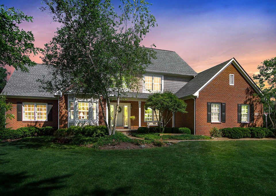 1st image of 8696 Albury Ct