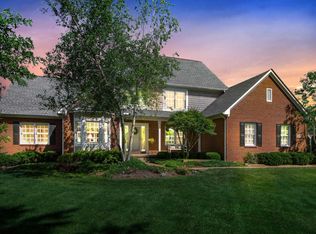 8696 Albury Ct, Powell, OH