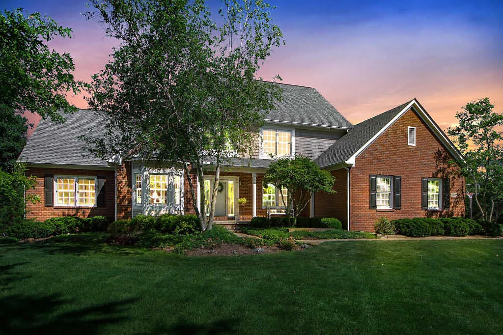 8696 Albury Ct photo 1