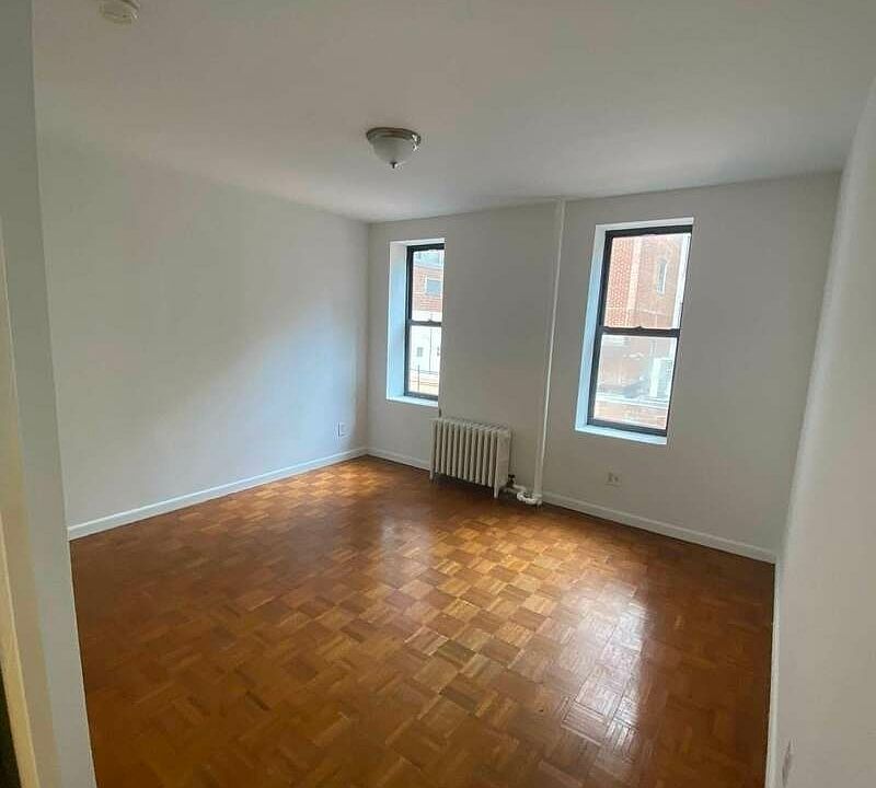 1st image of 203 E 27th St #47A