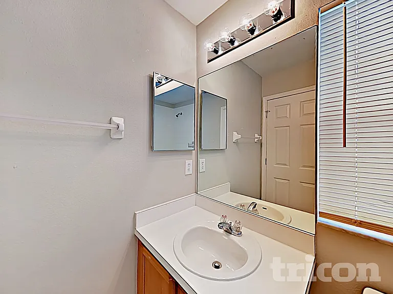 13130 Fennway Ridge Dr — Photo 15