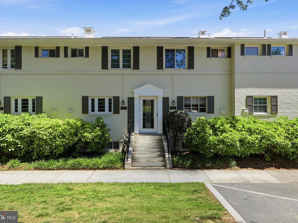 1st image of 5364 Pooks Hill Rd #301