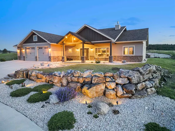 315 Rose Quartz Pl, Custer, SD 57730