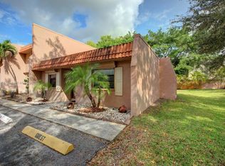 10 Seville Cir #6-54, Davie, FL 33324