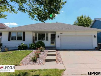 821 W Chadderton Dr, Lincoln, NE, 68521
