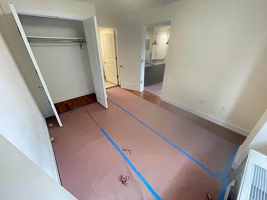 Rented by Queens Apartments Realty LLC | media 12